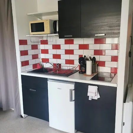 Apartman Superbe Studio Equipe Et Parking